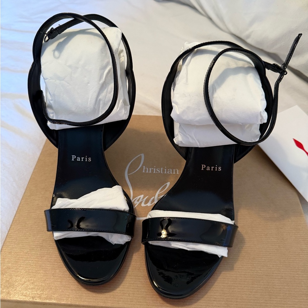 Christian Louboutin Black Patent Leather Heels Zappa chick